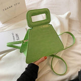 Women Triangle Shape Top-Handle Handbags Personality Crocodile Pattern Crossbody Bags for Ladies Small Phone Bag New Tote Purse