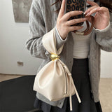 2026 New Retro Pleated Simple Niche Design Stylish Personality Small Bag for Women Aesthetic Bucket Bag