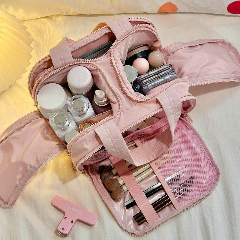 Cosmetics Bag Fashionable Lightweight for Women Large-Capacity Partitioned Eco-Friendly Travel Cute Portable for Toiletry Bag