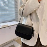 Pure Color New Style Autumn Winter Fashion Messenger Bag Street Fashion Magnetic Button Bag Texture Retro High Quality Bags